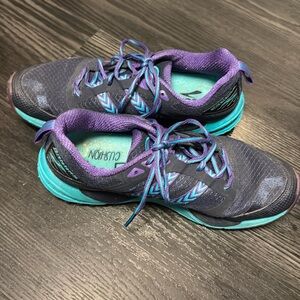 🍍 Brooks Cascadia 12 Trail Running Shoes Womens Size 10.5 Black Purple 🍍
